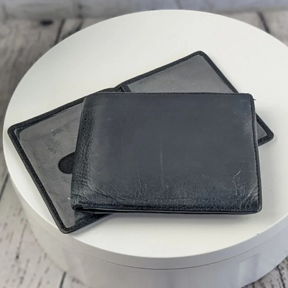Vintage 90s Polo Ralph Lauren leather wallet, black, 2 / dual ID window, CCW LTC - Picture 2 of 10